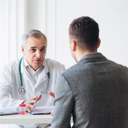 Tiêm trọn gói cho người trưởng thành