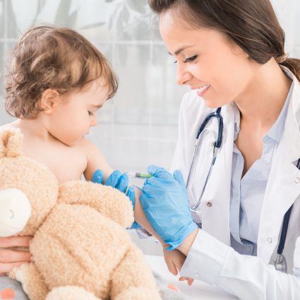 Tiêm trọn gói cho trẻ em