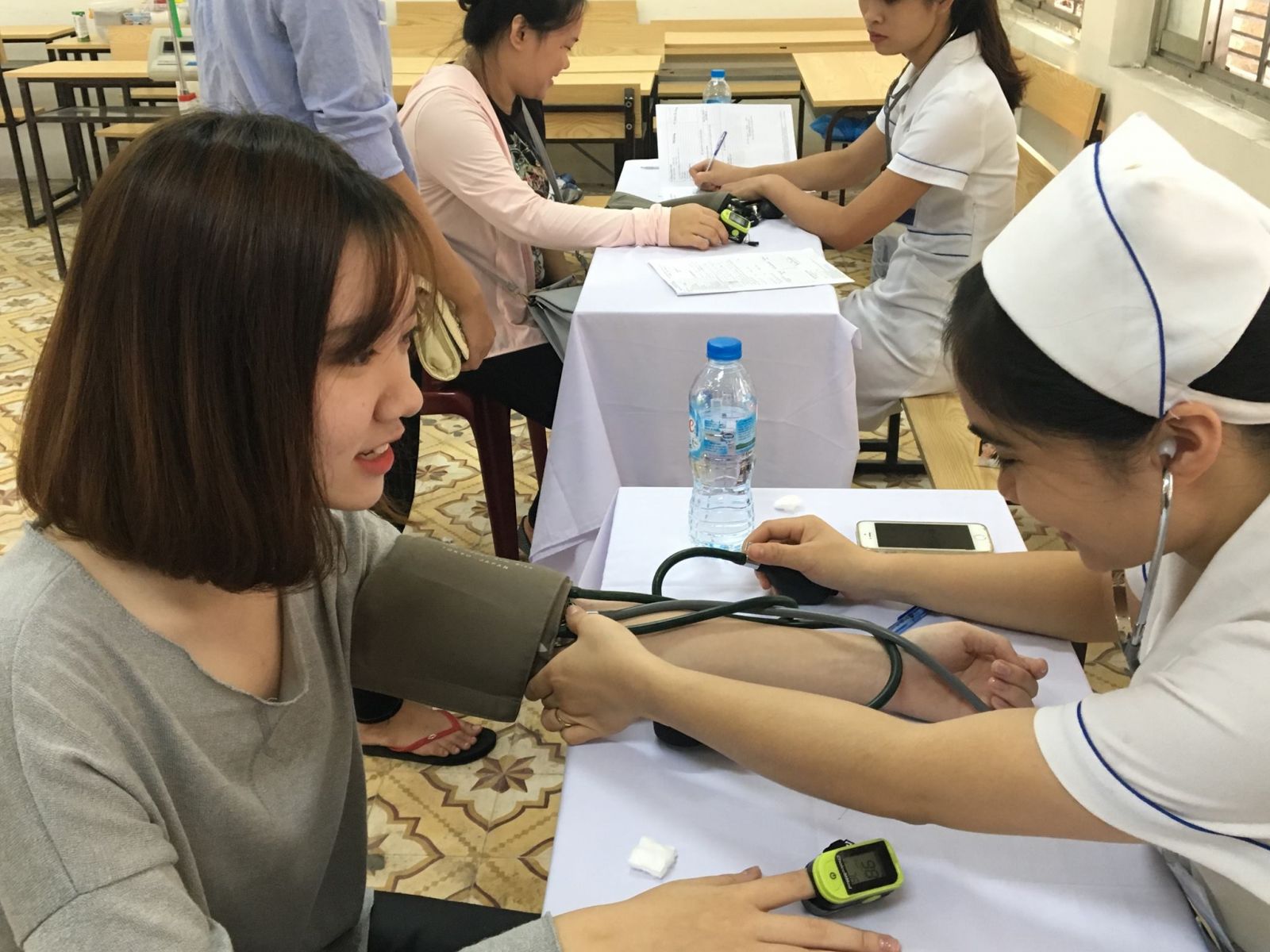 Bệnh viện Hà Thành thực hiện khám sức khỏe cho hơn 1100 tân sinh viên Đại học Văn Hóa Hà Nội