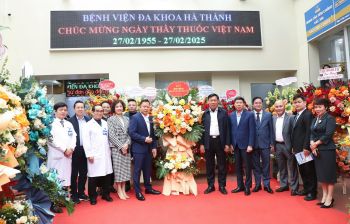 CHÚC MỪNG 70 NĂM NGÀY THẦY THUỐC VIỆT NAM (27/2/1955 - 27/2/2025) VÀ 20 NĂM THÀNH LẬP BỆNH VIỆN ĐA KHOA HÀ THÀNH