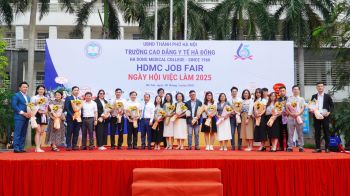 Bệnh viện Đa khoa Hà Thành đồng hành cùng Ngày Hội Việc Làm 2025 – Kết nối, lan tỏa và phát triển nguồn nhân lực y tế chất lượng cao